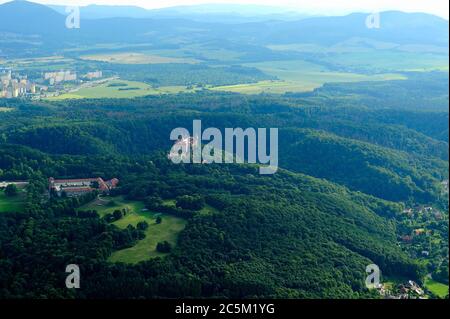 Geografia / viaggio, walbrzych, polonia, castello Ksiaz, zamek Ksiaz, Ksiaz, Polska, Polonia, slask dolny, bassa slesia, aero, aria, stagione, paesaggio, Foto Stock