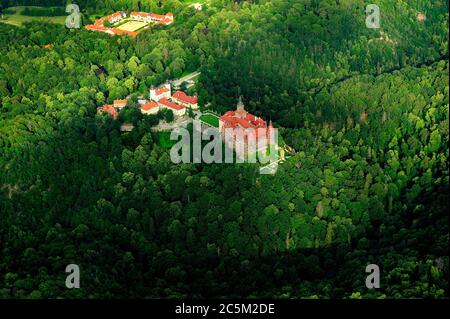 Geografia / viaggio, walbrzych, polonia, castello Ksiaz, zamek Ksiaz, Ksiaz, Polska, Polonia, slask dolny, bassa slesia, aero, aria, stagione, paesaggio, Foto Stock