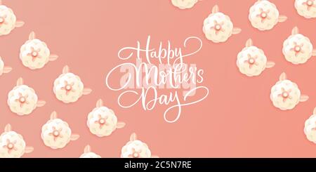 Biglietto d'auguri per il giorno delle buone madri. Carta bianca artigianato fiori e calligrafia disegnata a mano scritta su sfondo rosa corallo. Banner per le vacanze di primavera, poste Illustrazione Vettoriale