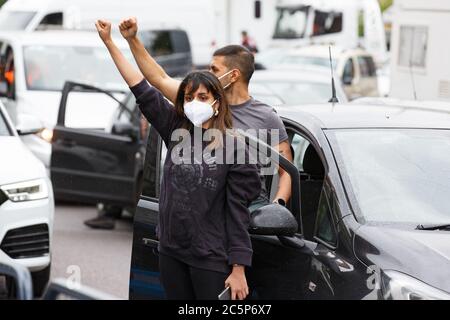 La protesta contro la Black Lives a Londra in solidarietà per l'uccisione illegale di George Floyd da parte della polizia a Minneapolis. Caratterizzato: Atmosfera dove: Londra, Regno Unito quando: 03 Giu 2020 credito: Mario Mitsis/WENN.com Foto Stock