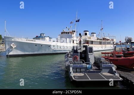 Chinese Yacht Potomac a Jack London Square, Oakland, California, USA Foto Stock