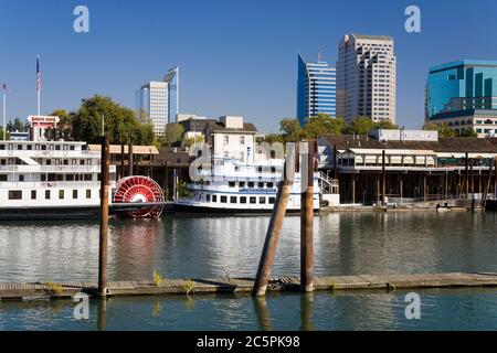 Delta King Battello a Vapore nella Città Vecchia a Sacramento, California, Stati Uniti d'America Foto Stock