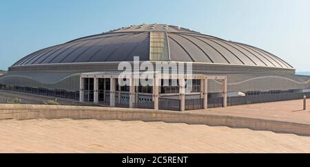 BARCELLONA, SPAGNA - 6 LUGLIO 2015: Palau Sant Jordi (St George's Palace) è un'arena sportiva al coperto, parte del complesso olimpico situato a Montju Foto Stock