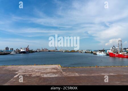 Il Porto di Taichung, il secondo porto più grande di Taiwan dopo il Porto di Kaohsiung. Wuqi District, Taichung, Taiwan Foto Stock