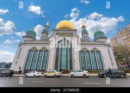 Mosca, Russia. La moschea della cattedrale di Mosca, una delle più grandi e più alte della Federazione Russa e dell'Europa Foto Stock