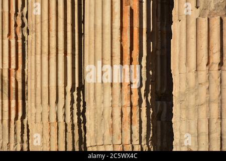 Particolare delle colonne del Tempio di Zeus Olimpio, Atene, Grecia Foto Stock