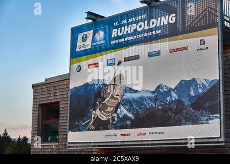 Visita all'arena di biathlon Chiemgau Foto Stock