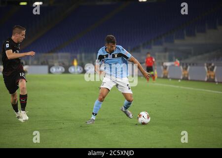Italia. 04luglio 2020. Allo Stadio Olimpico di Roma, AC. Milano batte SS. Lazio 3-0 per il 30° gioco della Serie A. in questa foto Jony (Foto di Paolo Pizzi/Pacific Press) Credit: Pacific Press Agency/Alamy Live News Foto Stock