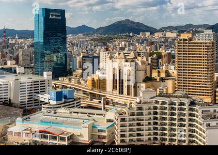 Kobe / Giappone - 11 novembre 2017: Kobe centro città, vista aerea dalla torre Kobe in Kobe Giappone Foto Stock