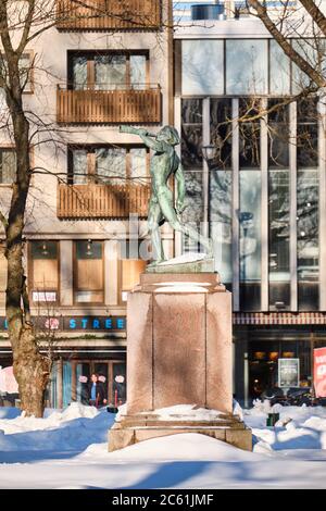 JOENSUU / FINLANDIA - 23 febbraio 2019: Vapaudenpatsas - la Statua della libertà Foto Stock