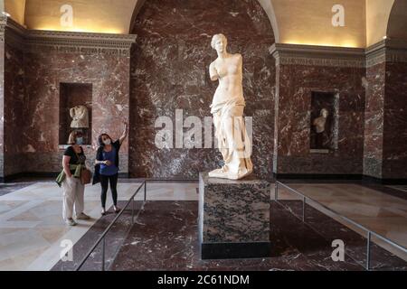 RIAPERTURA DEL MUSEO DEL LOUVRE, PARIGI Foto Stock