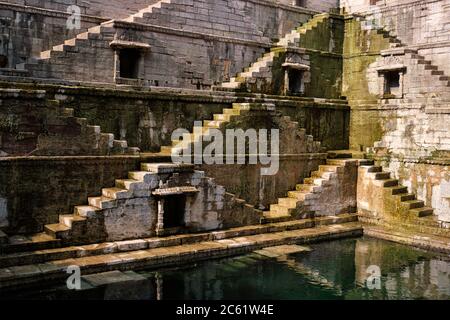 Togello di Toorji Ka Jhalra Bavdi. Jodhpur, Rajasthan, India Foto Stock