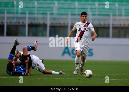 Milano, Italia. 05 luglio 2020. Riccardo Orsolini del Bologna FC durante la Serie A match tra l'Internazionale FC e il Bologna FC. Foto Stock