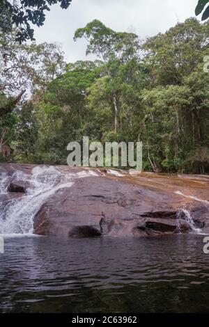 Cascata naturale nel parco nazionale Foto Stock