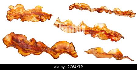 rashers di pancetta isolato su sfondo bianco Foto Stock