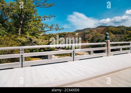 Ponte Uji presso il Grande Santuario ISE Naiku a Mie, Giappone Foto Stock