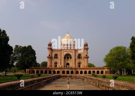 Vista della tomba di Safdar Jang, Delhi, India Foto Stock