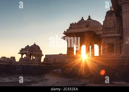 Paesaggio e attività della gente del posto in Kutch Gujarat India Foto Stock