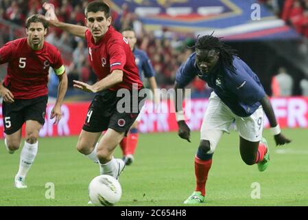 Bafétimbi Gomis durante la qualifica EURO 2012 , Francia - Albanie su Ottober 07, 2011 a Stade de France, Parigi - Foto Laurent Lairys / DPPI Foto Stock