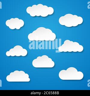 Vettore nuvole grande insieme. Icone bianche su sfondo blu. Illustrazione Vettoriale