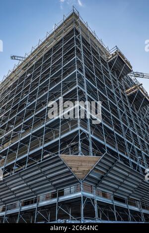 Ponteggi per un nuovo edificio a Testaccio a Roma Foto Stock