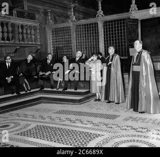 Città del Vaticano - Visita a Pio XII di Truman ex Presidente degli Stati Uniti il 20 maggio 1956 Foto Stock