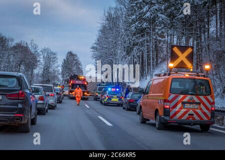 Incidente sull'autostrada A8 Monaco-Salisburgo a Siegsdorf, Baviera, Germania, Europa Foto Stock