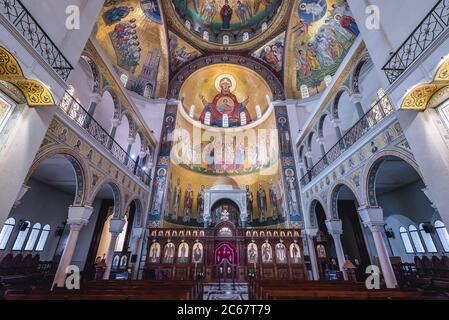 Stile bizantino Melkite Basilica greca cattolica di San Paolo nel comune di Harissa-Daraoun in Libano Foto Stock