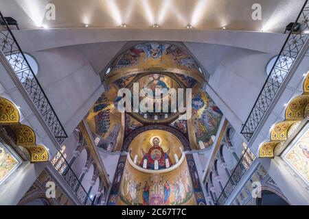 Affreschi di stile bizantino Melkite greco-cattolica basilica di San Paolo nel comune di Harissa-Daraoun in Libano Foto Stock