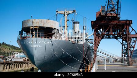 SS Red Oak Victory, nave militare della seconda guerra mondiale in fase di restauro, Point Richmond, California, USA Foto Stock