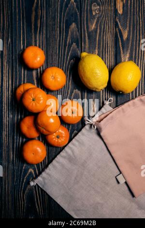sacchetti in cotone a zero rifiuti ecologici per alimenti, senza plastica Foto Stock