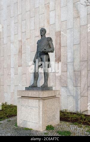 Statua del generale Don Jose de San Martin, 1778-1850, fondatore dell'indipendenza argentina, ha anche dato la libertà al Cile e Perù., Berlino, Tiergerte Foto Stock