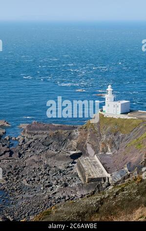 Faro di Hartland Point sulla costa nord del Devon, Regno Unito Foto Stock