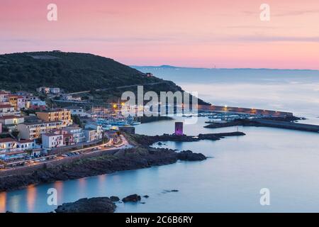 Vista verso Marina, Castelsardo, Provincia di Sassari, Sardegna, Italia, Mediterraneo, Europa Foto Stock