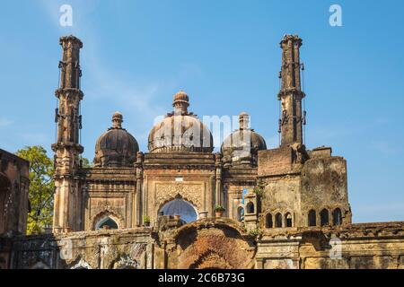 Residenza britannica, Moschea antica, Lucknow, Uttar Pradesh, India, Asia Foto Stock