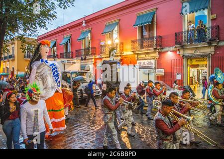 Dia De Los Muertos (giorno dei morti) festeggiamenti a Oaxaca, Messico, Nord America Foto Stock