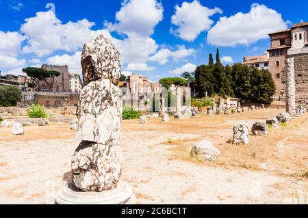 Resti della Basilica Aemilia, Foro Romano, Patrimonio Mondiale dell'UNESCO, Roma, Lazio, Italia, Europa Foto Stock