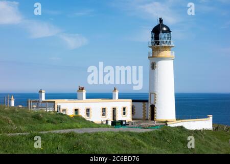 Faro di Tiumpan Head, Port Voller, Isle of Lewis, Western Isle, Outer Hebrides, Scozia, Regno Unito Foto Stock