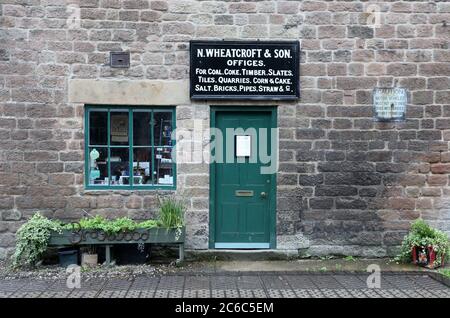 Ex edificio per uffici di Nathaniel Wheatcroft a Cromford Wharf nel Derbyshire Foto Stock