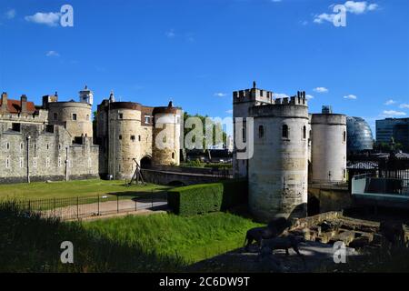 Dettaglio esterno della Torre di Londra, Regno Unito Foto Stock