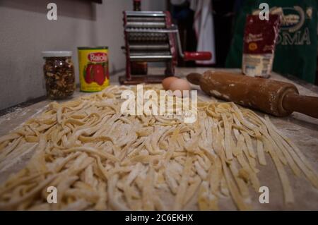 Pasta fatta in casa, piatto italiano Foto Stock