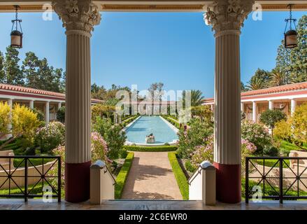 Il Getty Villa in un giorno di sole Ottobre a Malibu, Los Angeles. Foto Stock
