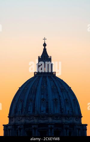 Italia Lazio Roma, il Vaticano e la Basilica di San Pietro Foto Stock