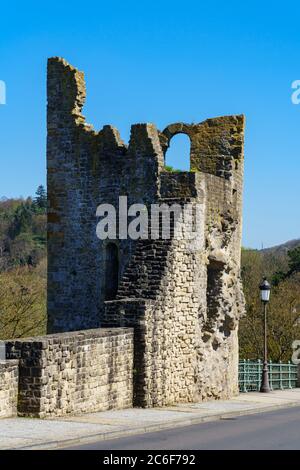 LUSSEMBURGO, Lussemburgo - 18 APRILE 2019: Dente Creuse - Hollow Tooth è una parte rimanente della fortezza ex Montée de Clausen Foto Stock