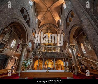 Interno della Cattedrale di Modena. Italia. Foto Stock