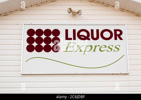 Firma Liquor Express su licenza canadese. Foto Stock