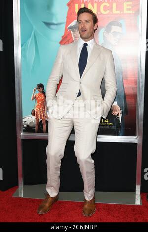 Armie Hammer frequenta 'l'uomo da U.N.C.L.E.' Anteprima di New York al Teatro Ziegfeld il 10 agosto 2015 a New York City. Foto Stock