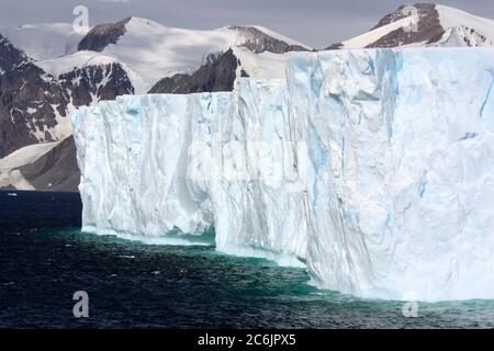Iceberg in Antartide, Penisola Antartica Foto Stock