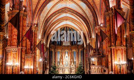 Budapest, Ungheria - 28 ottobre 2019: Santuario della Chiesa di Mattia nel distretto del Castello di Buda a Budapest Foto Stock