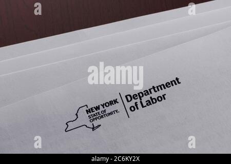 intestazione di un messaggio dal dipartimento del lavoro dello stato di new york Foto Stock